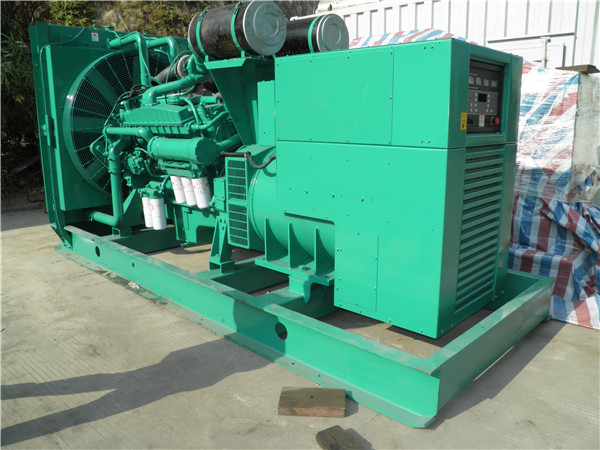 壤塘发电机租赁-厂家给大家介绍发电机失磁现象