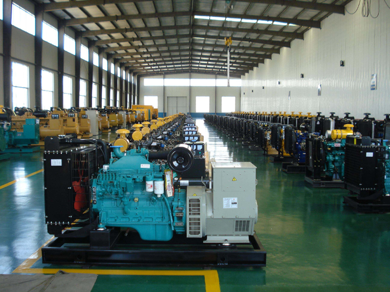 壤塘租赁发电机-柴油发电机组冒蓝烟、冒黑烟、冒白烟故障分析