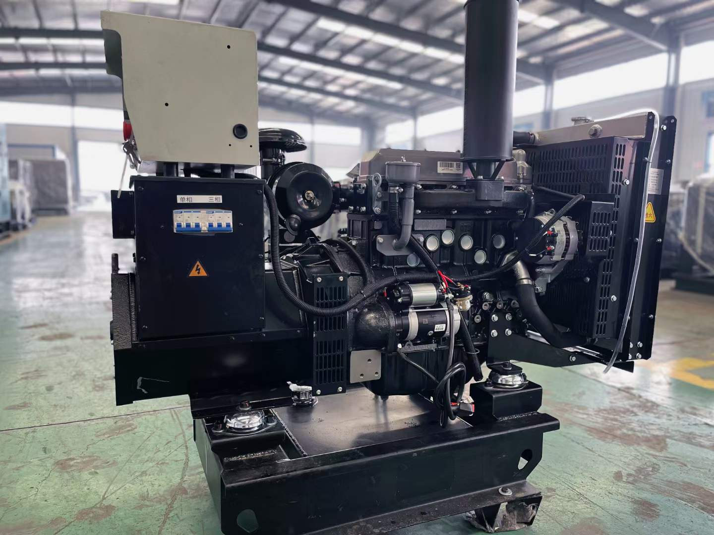 壤塘如何降低电感性负载对发电机的影响？