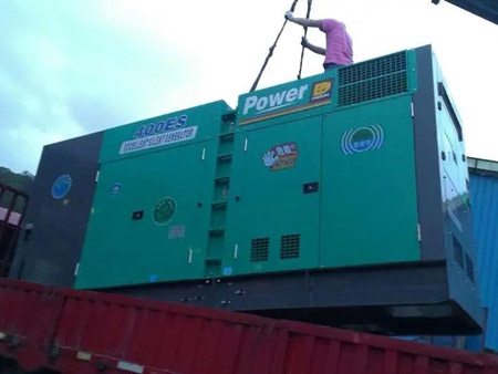 壤塘柴油发电机组转速不稳定时，如何对发动机进行维护？