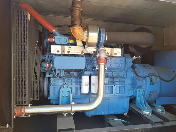 壤塘柴油发电机组一般有几种电压输出？