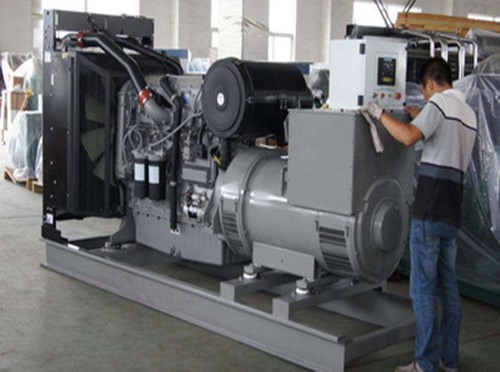 壤塘柴油发电机组和储能设备配合使用的案例