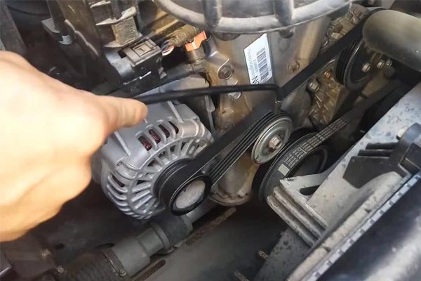 壤塘转速传感器的工作原理是什么？