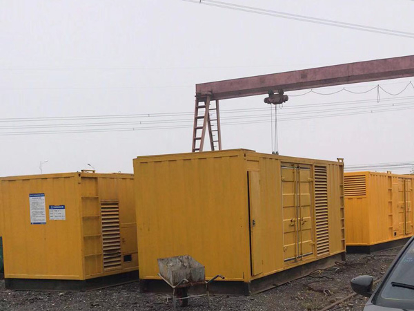 壤塘100kw柴油发电机组每小时油耗？