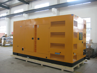 壤塘不同类型的发电机组在冬季保养时的注意事项有何差异？