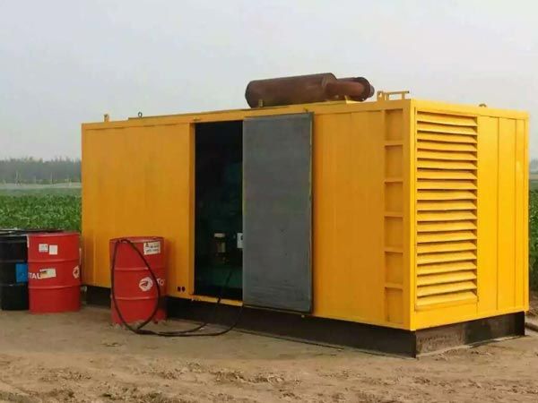 壤塘安装新的水冷式机油散热器密封件有哪些注意事项？